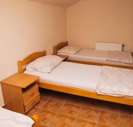 住宿加早餐酒店 Jezero Laminci