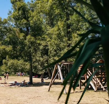 Jezero Laminci 3* 格拉迪什卡