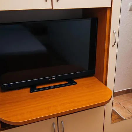 Jezero Laminci 住宿加早餐酒店 3*