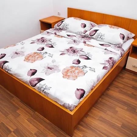 住宿加早餐酒店 Jezero Laminci 3*